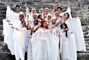 «Εκκλησιάζουσες»  του Αριστοφάνη στο Σαϊνοπούλειο αμφιθέατρο.