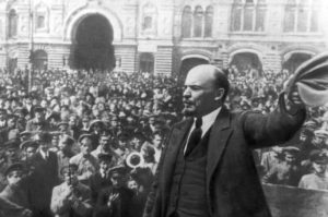 Σαν σήμερα 30 Αυγούστου – ο σοβιετικός ηγέτης Βλαντιμίρ Λένιν πυροβολείται και τραυματίζεται κατά τη διάρκεια ομιλίας του σε εργοστάσιο της Μόσχας