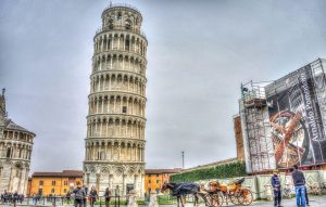 Σαν σήμερα 9 Αυγούστου – αρχίζει να χτίζεται ο Πύργος της Πίζας στην Ιταλία όπου θα ολοκληρωθεί 2 αιώνες μετά